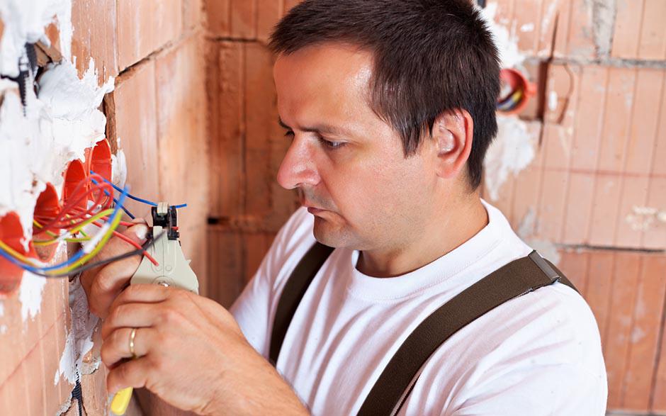 travail électricien Beauvais