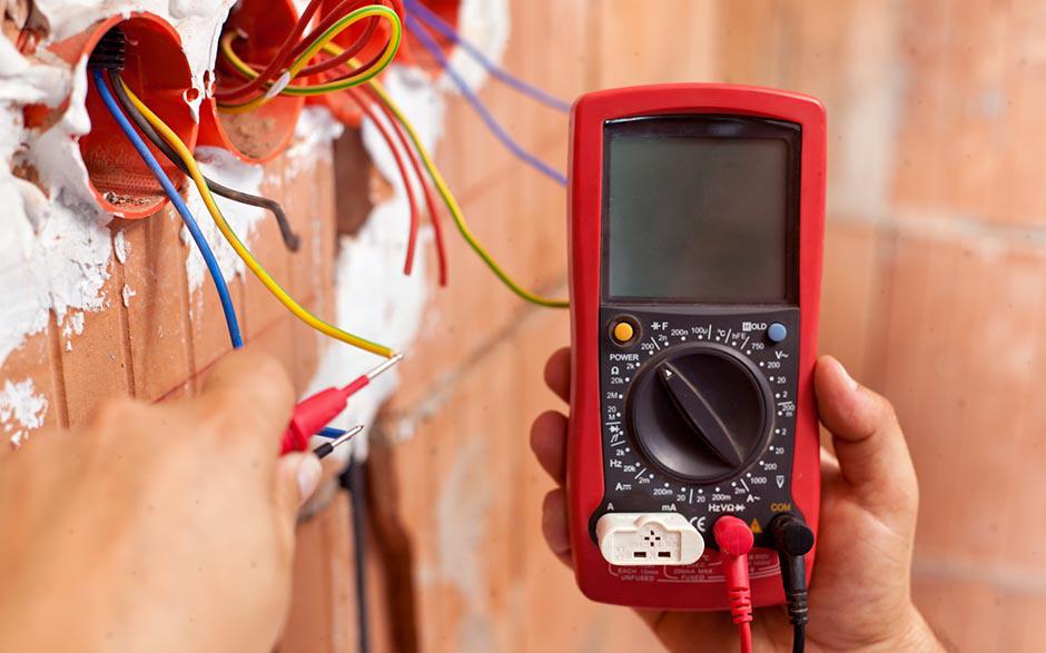 travail électricien Beauvais